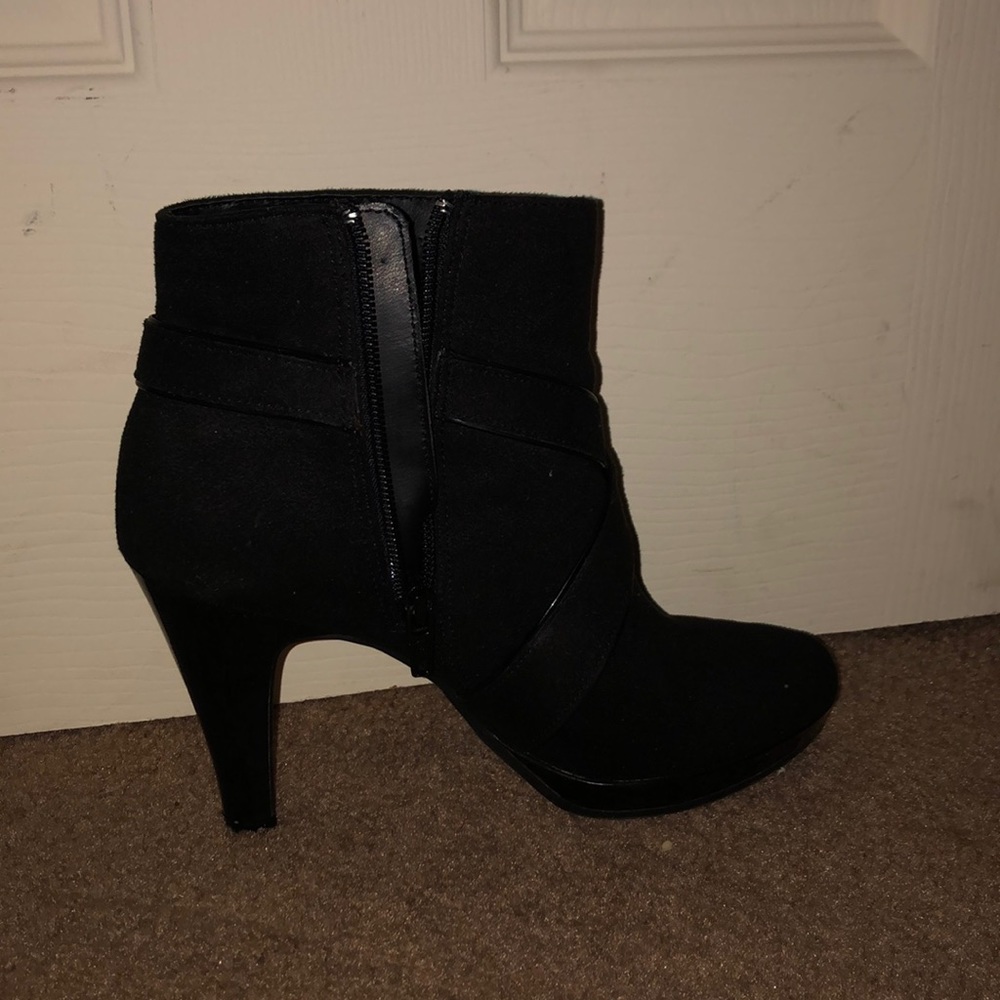 Booties - Picture 3 of 4